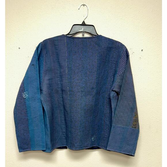 Blink Buy Women Indigo Blue Kantha Handwoven Jacket - Picture 5 of 7